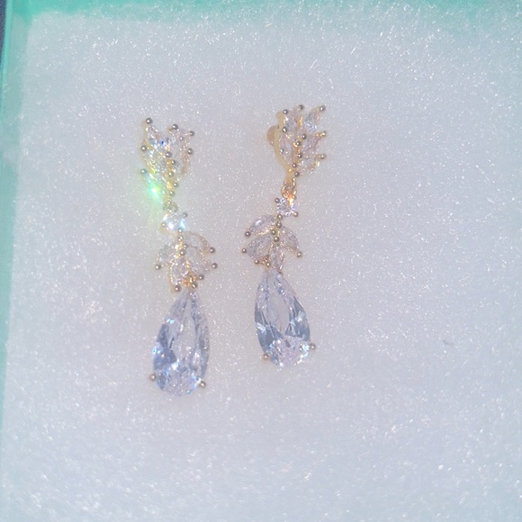 Statement Cubic Zirconia Gold Plated Sterling Silver Earrings - Picture 3 of 4